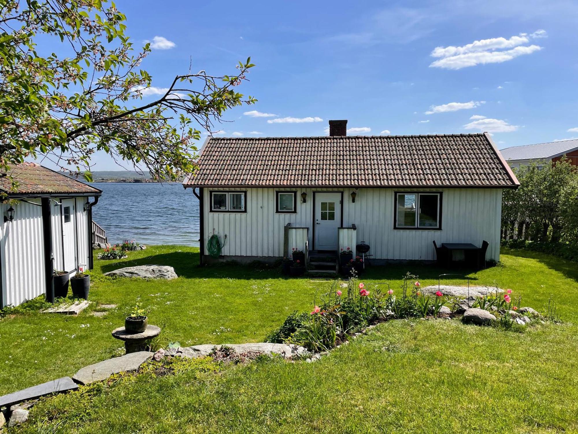 Cabin At The Sea Close To Public Beach With A Jumpingtower Hoviksnas 外观 照片