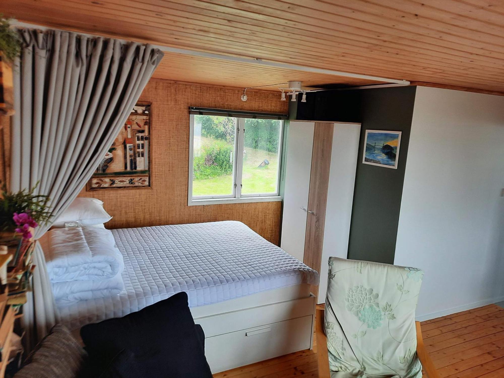 Cabin At The Sea Close To Public Beach With A Jumpingtower Hoviksnas 外观 照片